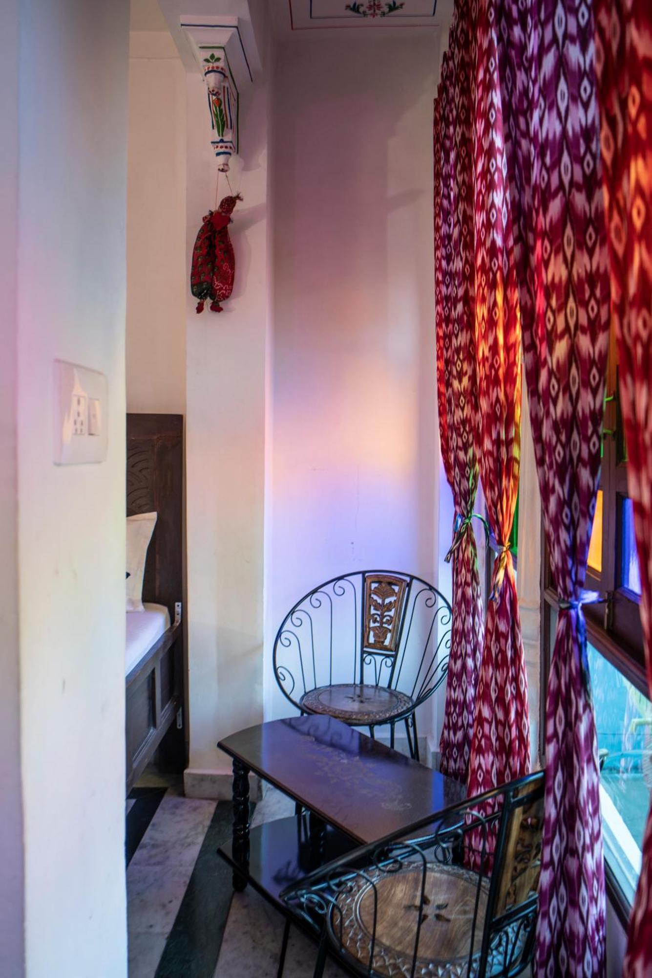 Soham Haveli Udaipur Hostel Buitenkant foto